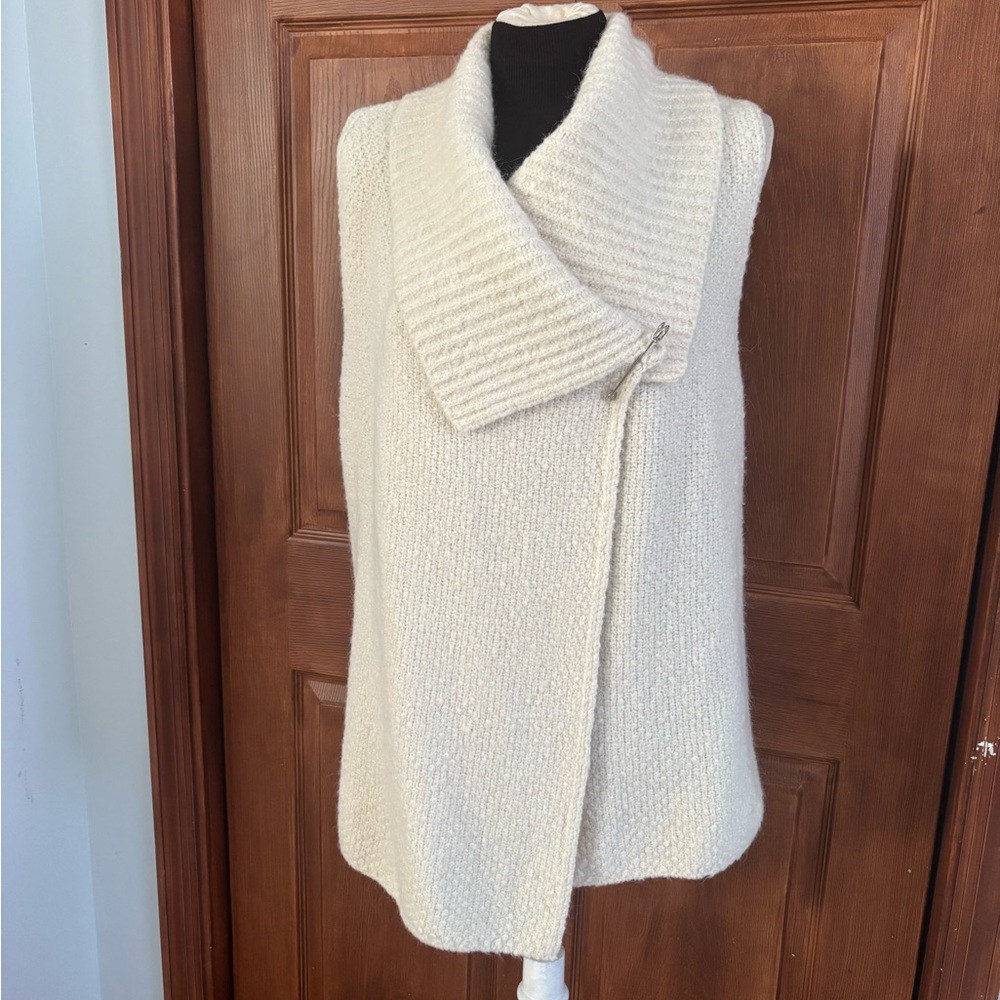 Loft vest - Picture 3 of 11
